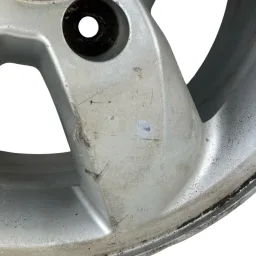 Roda Aro 16 Kia Sorento 2006 a 2009 5X139,7MM Detalhe 529103E601