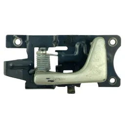Maçaneta Interna Traseira Esquerda Freelander 1 2003 a 2006