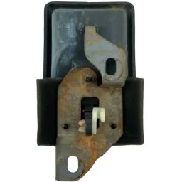 Maçaneta Interna Traseira Esquerda L200 Quadrada 1992 a 2006 MB320377