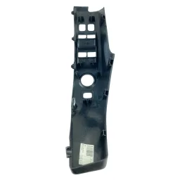 Moldura Comando Vidro Dianteiro Esquerdo Korando 2010 a 2012 722113400