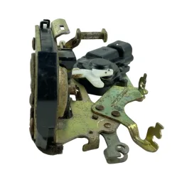 Fechadura Porta Traseira Esquerda Lifan X60 2012 2013 a 2018