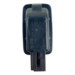 Luz Cortesia Porta Esquerda BYD Song Plus 2023 A 2026. SA2FC-4131100-00A7
