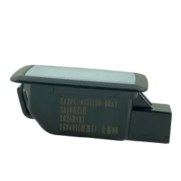 Luz Cortesia Porta Esquerda BYD Song Plus 2023 A 2026. SA2FC-4131100-00A7