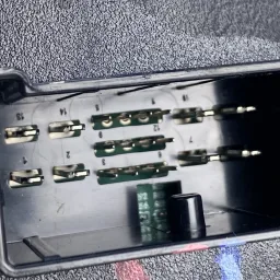 Modulo Bcm Traseiro Byd Song Plus 2023 A 2026 SA3HNS-3622400 SA3HNS-3622400B