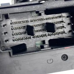 Modulo Caixa Fusivel Byd Song Plus 2025 E 2026 E9116RI-001431