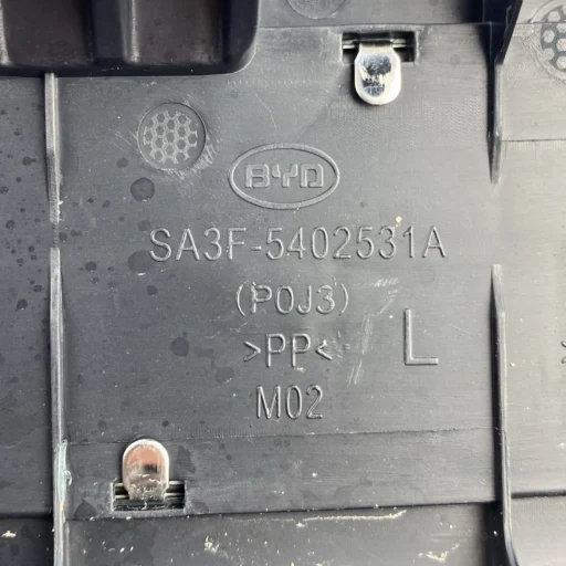 Soleira Traseira Esquerda Byd Song Plus 2023 A 2026