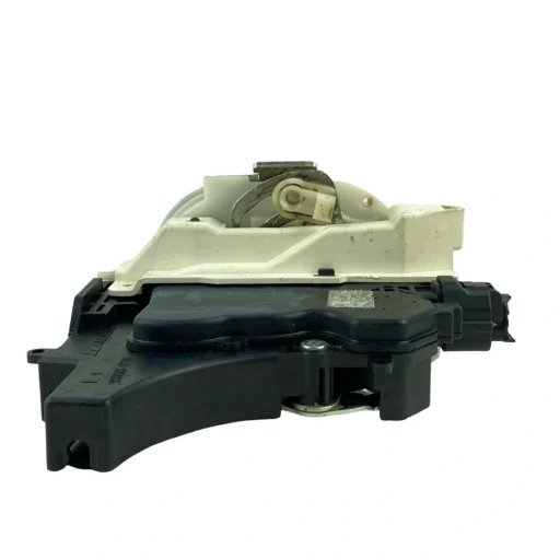 Fechadura Traseira Esquerda L200 Triton 2007 a 2017 Detalhe