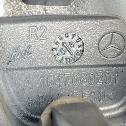 Maçaneta Externa Dianteira Direita Mercedes ML63 2008 a 2011 1647660201