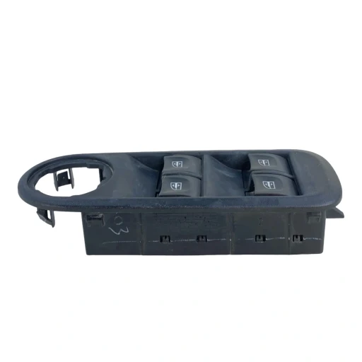 Botão Comando Vidro Lateral Renault Oroch 2016 a 2018 809616983R 254111678R