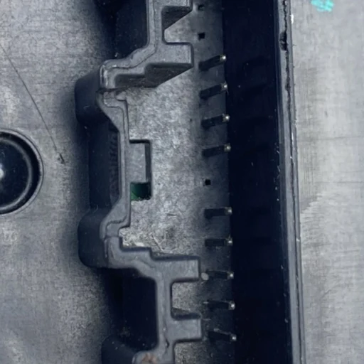 Botão Comando Retrovisor Lateral Tracker 2014 a 2019