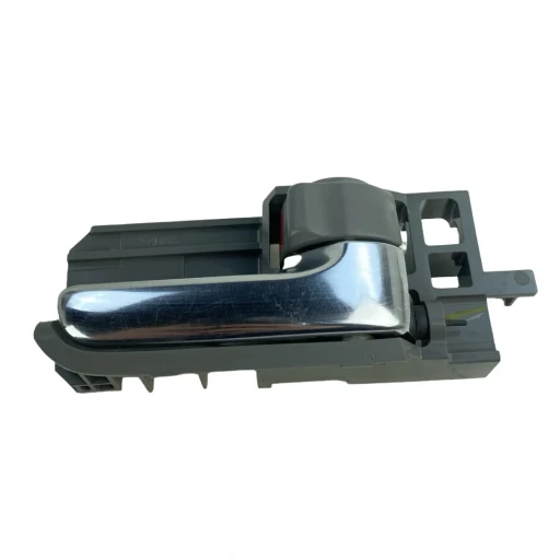 Maçaneta interna dianteira direita hilux sw4 2006 a 2015