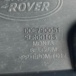 Moldura Paralama Traseiro Esq. Range Rover Sport 2006 a 2010 DDE790051 SLR00105