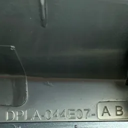 Moldura Console Central Esq. Range Rover Sport 2014 a 2021 DPLA-044E07-AB