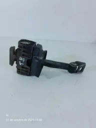 Limitador Porta Bmw 118 120 130 Dianteiro 2005 A 2010