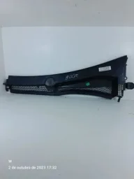 Grade Parabrisa Peugeot 2008 Direita 2018/2024
