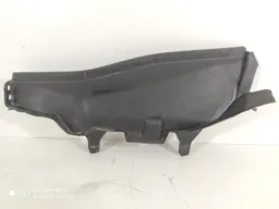 Canto grade parabrisa Bmw 323i Esquerda 8208479