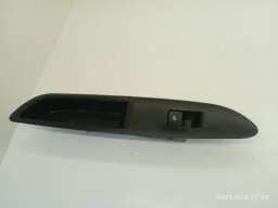 Botão Vidro Tracker Onix S10 2017 2018 2019