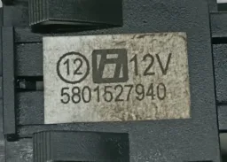 Interruptor Retrovisor Painel Iveco Daily 35-150 2019/... 5801527940