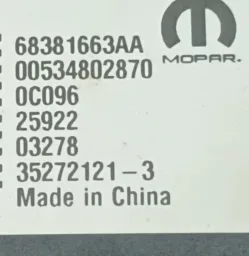 Tomada Auxiliar Usb Jeep Renegade Compass 1.3 2022 a 2025 68381663AA