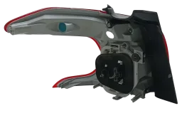 Lanterna Traseira Direita Peugeot 2008 2015 a 2022 (canto)