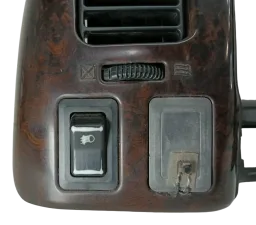 Capa do Painel Tabelier Mitsubishi Pajero Sport 1999 a 2004 MR550067