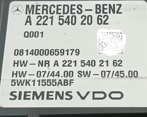 Modulo Bomba Combustível Mercedes C200 1.8 Kompressor 08/10 2215402062