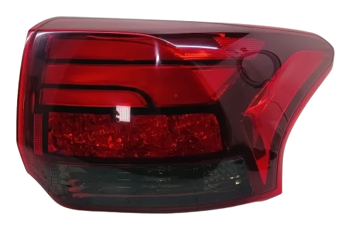 Lanterna Traseira Direita Mitsubishi Outlander 2016 a 2020