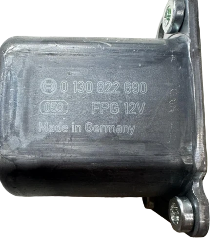 Motor Vidro Mercedes A250 2015 a 2018 Dianteiro Esquerdo A2469065100