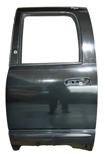 Porta traseira esquerda dodge ram 2006 2007 2008 2009