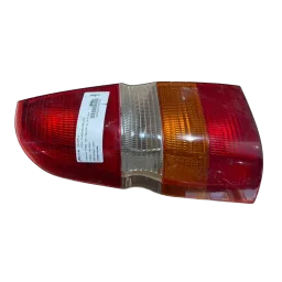 Lanterna traseira esquerda Ford escort gl 2001