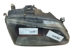 Farol dianteiro/dir renault scenic RT 1999 Avaria no engate