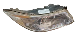 Farol dianteiro direito gm ônix 2015