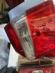 Lanterna Traseira Esquerda Corolla 2015 a 2017 canto S/ Led