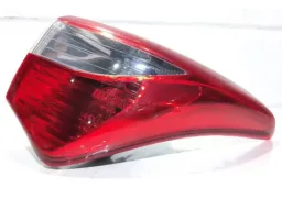 Lanterna Traseira Direita Hyundai Hb20 Hatch 13/19 92402150 Vermelha