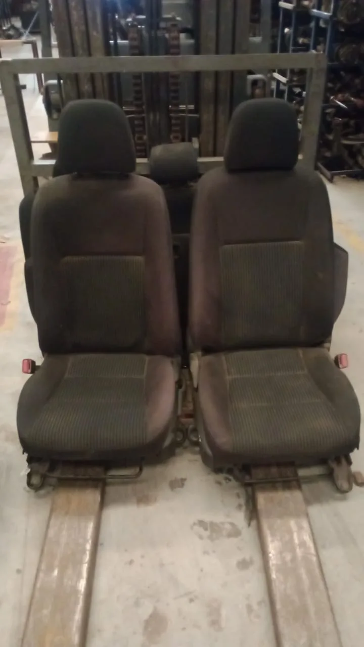 JOGO DE BANCO YARIS SEDAN 2019