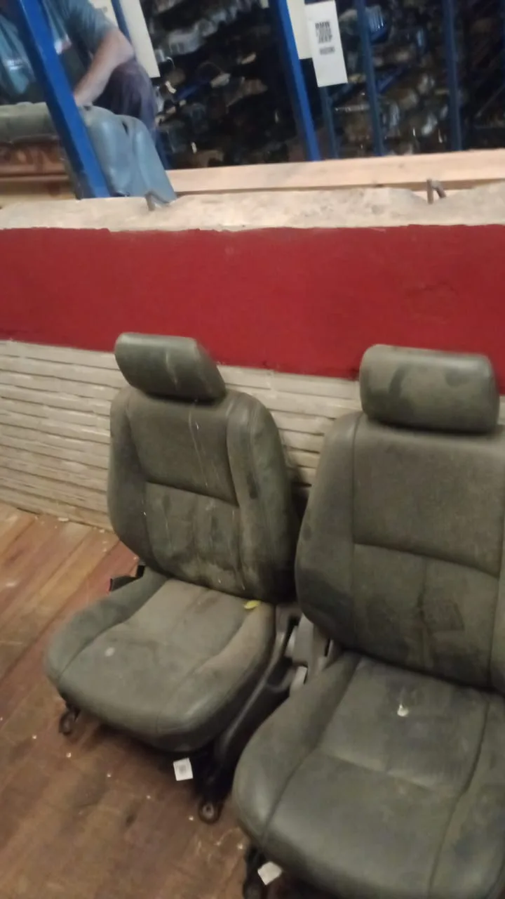 JOGO DE BANCO HILUX 1997