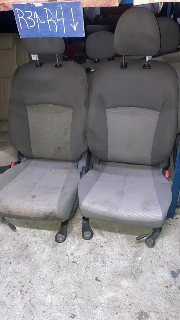 JOGO DE BANCO MITSUBISHI L200 TRITON 2019/2020