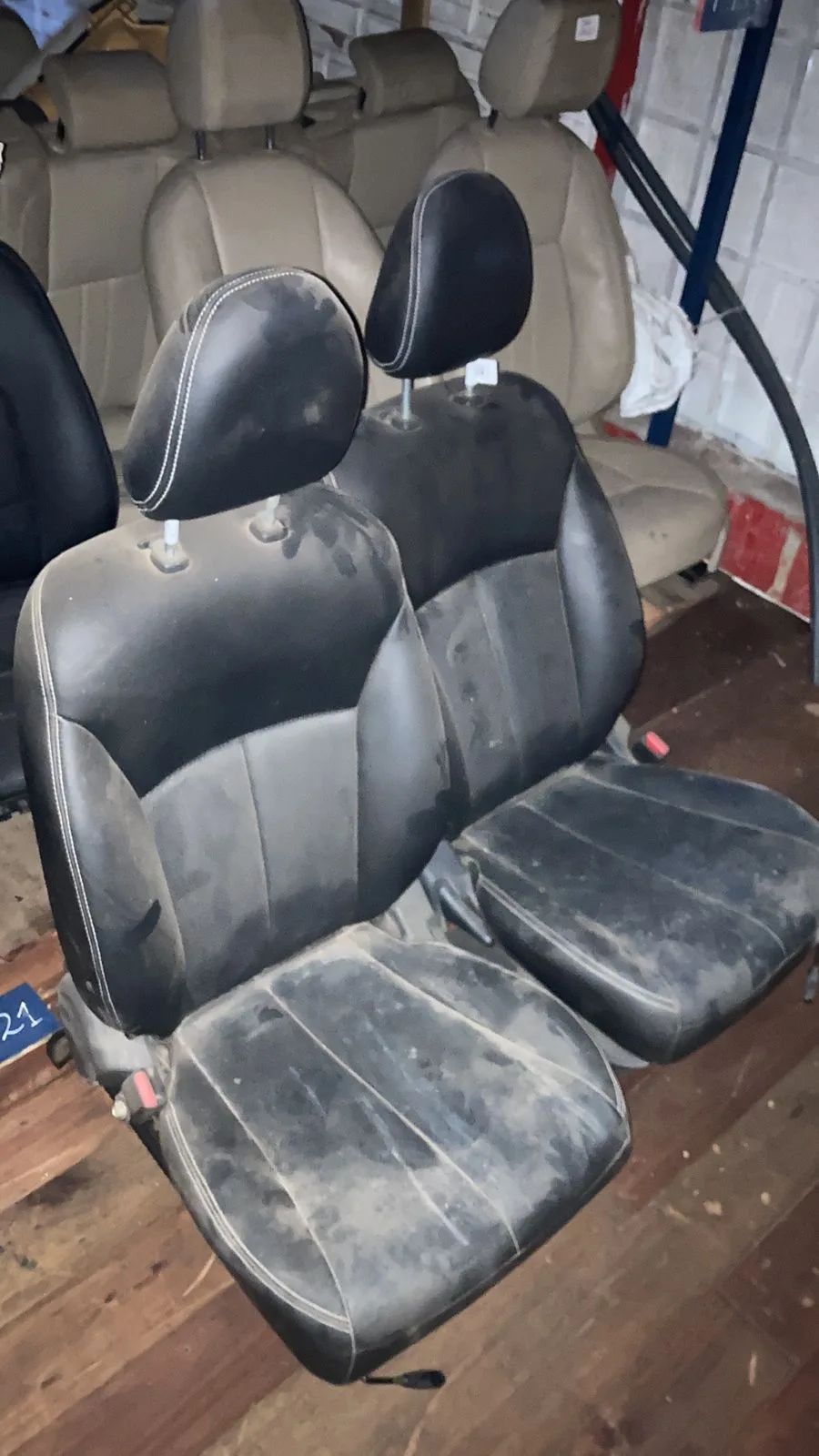 JOGO DE BANCO TRITON SPORT 2019 CINZA