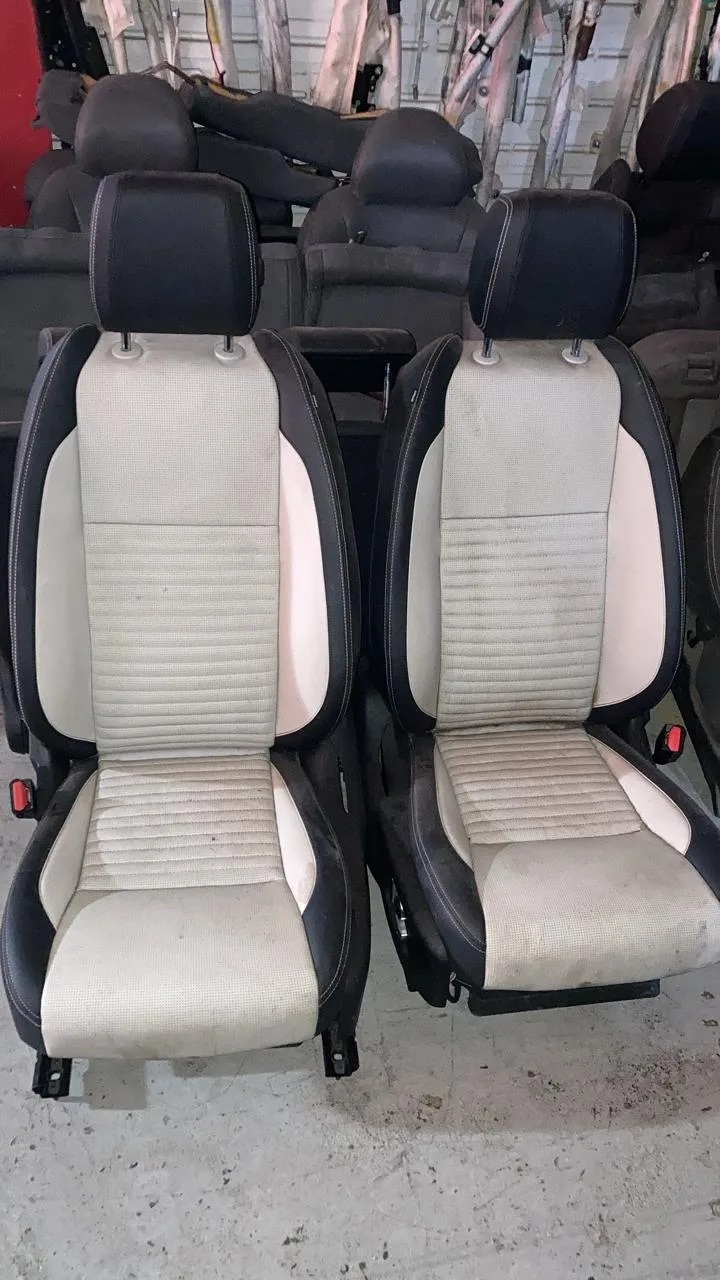 JOGO DE BANCOS LAND ROVER DISCOVERY SPORT 2021