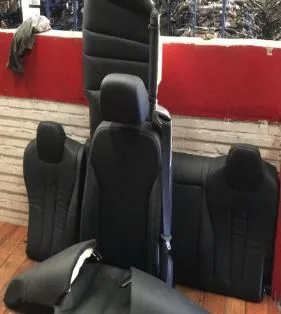 JOGO DE BANCOS BMW 640 2013/2014 FALTA BANCO DO CARONA BM83