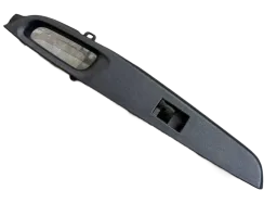 Acabamento Controle Vidro Traseiro Direito Toyota Yaris 2024