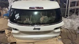 Tampa Traseira Jeep Compass 2017 2018 a 2025