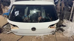 Tampa Traseira Golf 2014 2015 a 2020