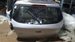 Tampa Traseira Ka Hatch 2015 2016 a 2021