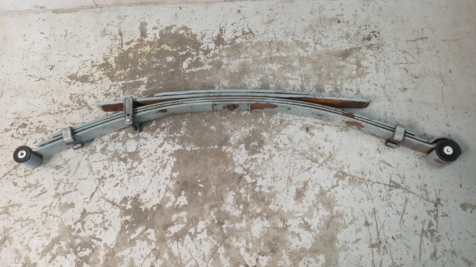 Feixe Mola Volkswagen Amarok 2.0 2013 a 2015