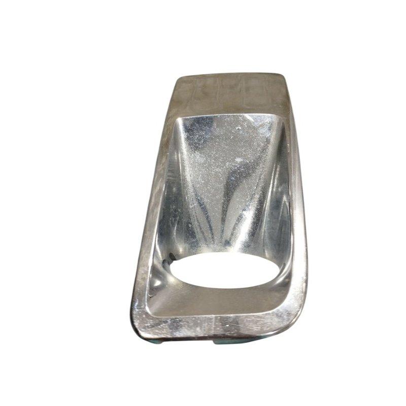 Moldura farol milha direito ford fusion 2006 2009 usado 