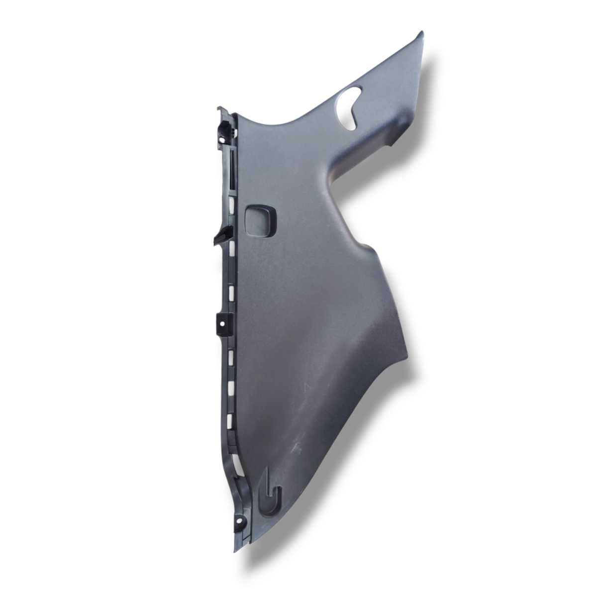 Acabamento vigia Traseiro Direito Hyundai Ix35 2015