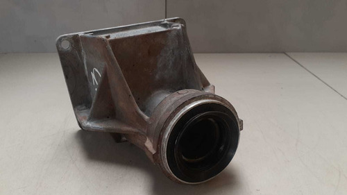 Suporte semi eixo dianteiro direito Bmw x3 2010 a 2013