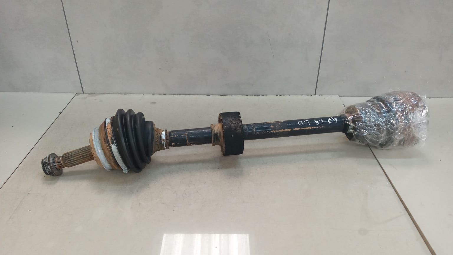 Semi Eixo Lado Direito Saveiro 1.8 2000 2001