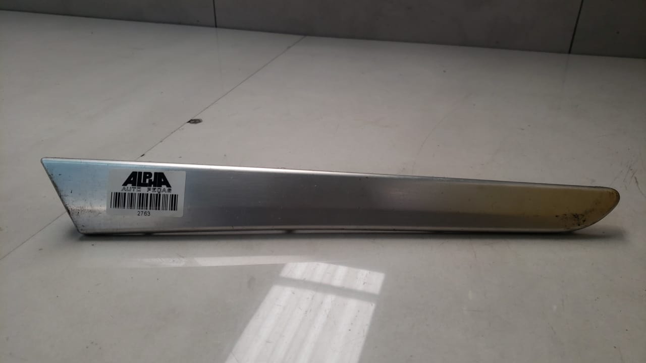 Friso Porta Dianteira Mercedes B200 2006 A 2011 A1697270482